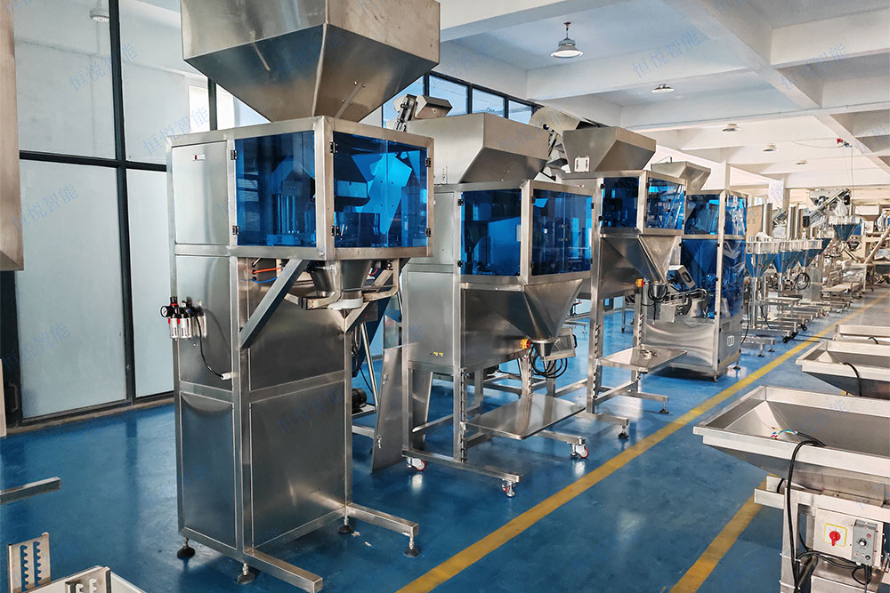 25公斤粉体向日葵视频色版下载主要包括秤体、给料系统、控制系统等部分