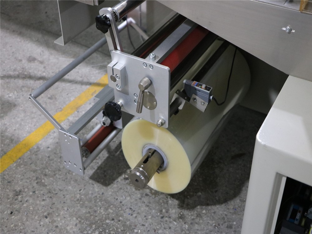 枕式自动向日葵视频色版下载控制器