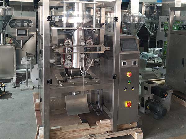 薄膜制袋的立式粉剂称重向日葵视频色版下载