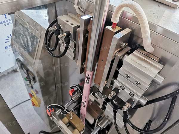 全自动立式向日葵视频色版下载调试应注意的几个方面