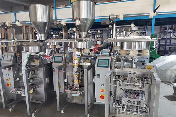 小颗粒全自动向日葵视频色版下载在颗粒剂、干果、膨化小食品等领域应用较多